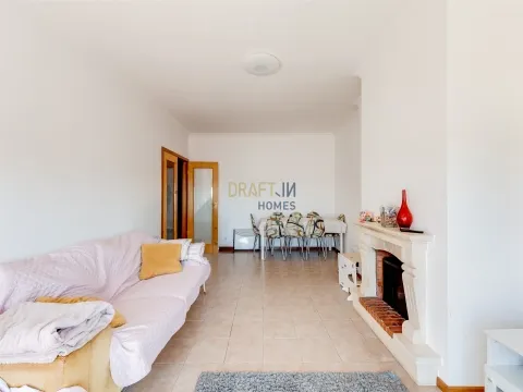 Apartamento T3 em Alcobaça