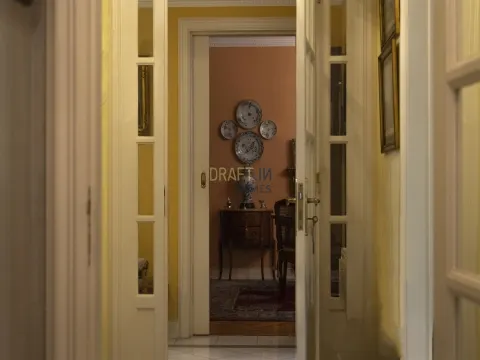 Apartamento T4 em condomínio privado histórico no Estoril, Cascais | Rei Carol II