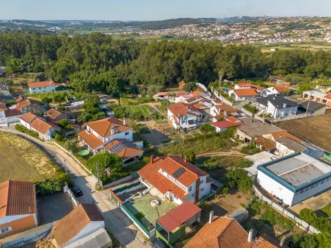 Casa 4 Camere da letto a Faniqueira, Batalha