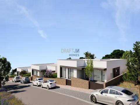 Nueva Casa de 3+1 Dormitorios - Construcción Moderna y Sostenible con Vistas a la Serra