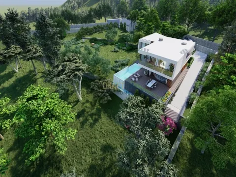 Terreno, con progetto approvato, a Sintra.