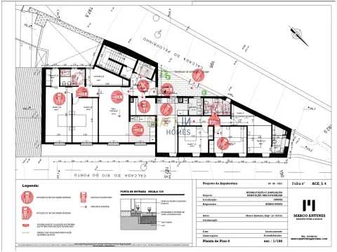Edificio para rehabilitar en el centro histórico de Sintra.