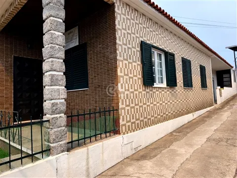 Moradia T4