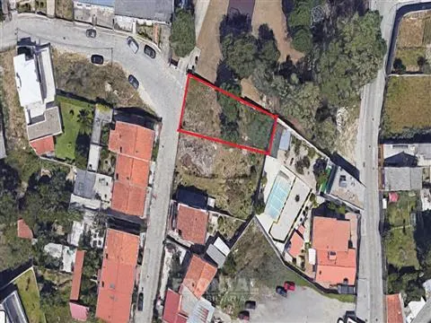 Lote de Terreno 450 m² - Pedrouços
