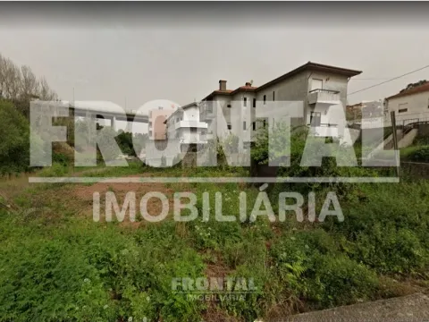 Urban Land with 3,800 m² | El Corte Inglés, Mafamude, Vila Nova de Gaia