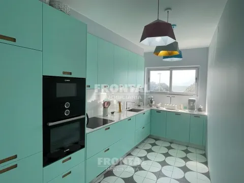 Apartamento T2+1 na Foz c/ Vista Mar