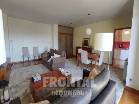 Apartamento T3 com Suite e Vistas Mar | Foz Do Douro, Porto