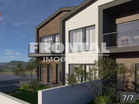 Semi-detached house T4