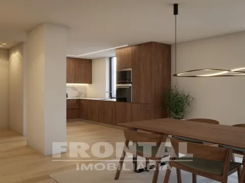 Apartamento T1 com Jardim Privativo e Garagem – Costa Cabral, Paranhos, Porto