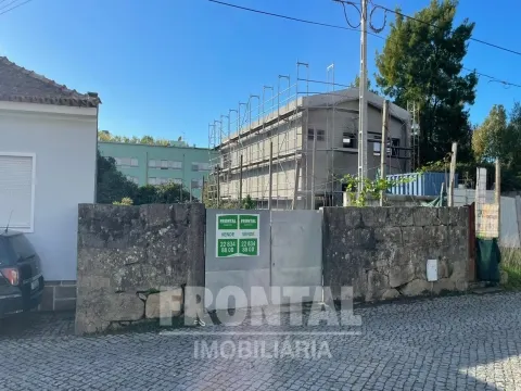 Terrain urbain constructible &#124; Moreira, Maia, Porto