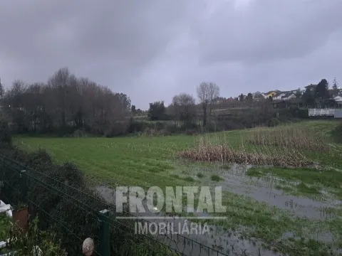 Moradia Isolada T3 em Exclusivo com Terreno de 784 m² | Cidade Da Maia, Maia