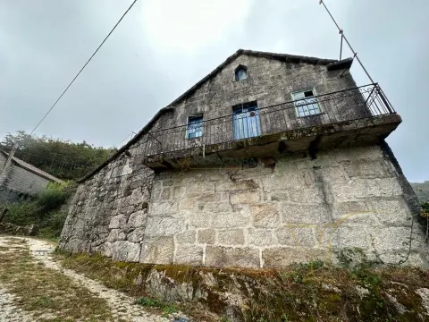 Detached house to restore T3