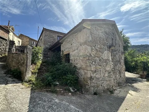 Moradia Pedra;:Chaviães; Melgaço;T3;ImoFaçanha