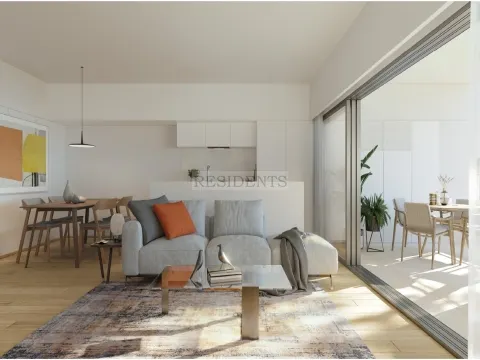 T2 Duplex | New with Balconies | Prelada Parking Space