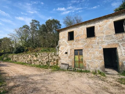 Moradia para Restaurar T2