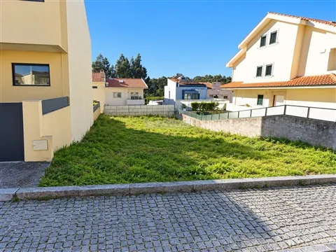 Building plot