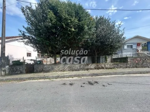 Detached house to restore T4