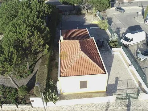 Detached house to restore T3