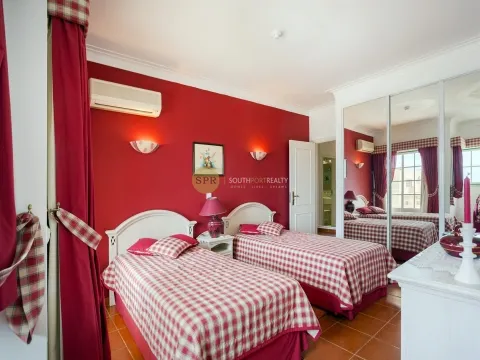 Exclusive 3 Bedroom Penthouse in the Estrela do Vau Development