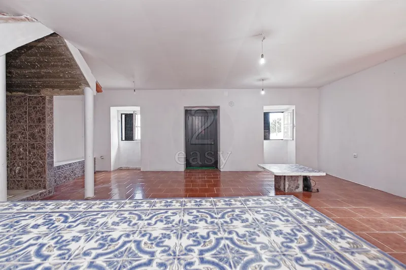 Moradia T1 com garagem e moinho, Pereiro de Palhacana, Alenquer