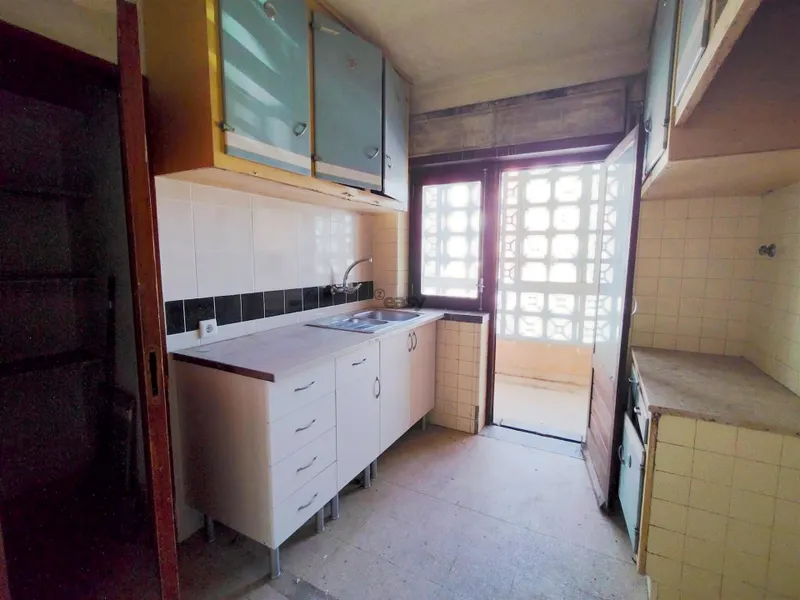 Apartamento T3 | 2 Entradas Independentes | Habitação ou Investimento, Cascais