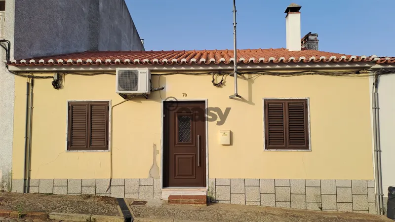 MORADIA T4 + 1 NA VIDIGUEIRA PARA VENDA