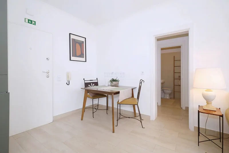 T1 Mobilado – Vista Mar e Serra – Cascais – Bairro do Rosário