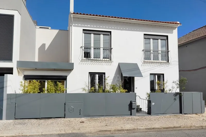 2 Bedroom Apartment – Cascais Center – Bem Lembrados Neighborhood