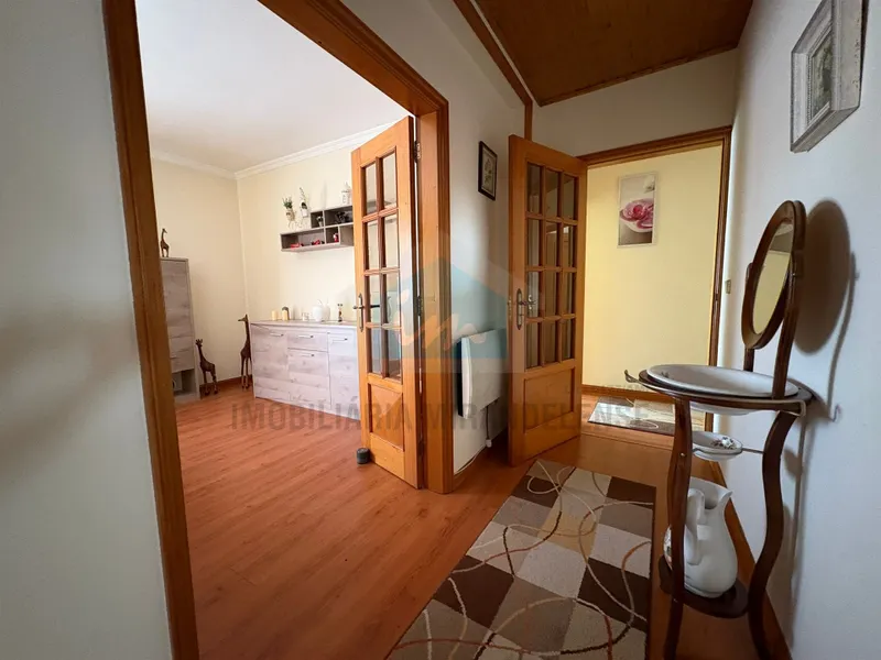 Apartamento T3 para venda com 3 frentes em Mirandela