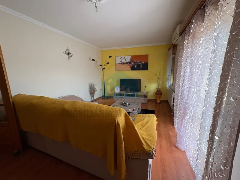 Apartamento T3 para venda com 3 frentes em Mirandela
