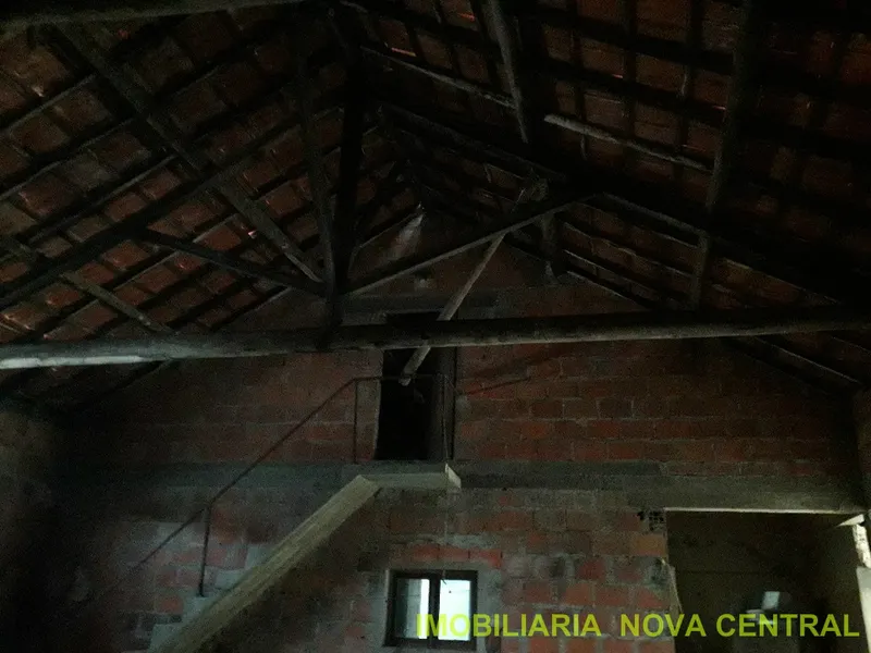 Moradia para Restaurar T2