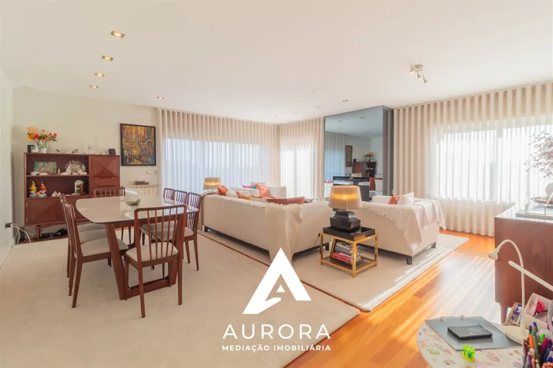 Wohnung 4 Schlafzimmer