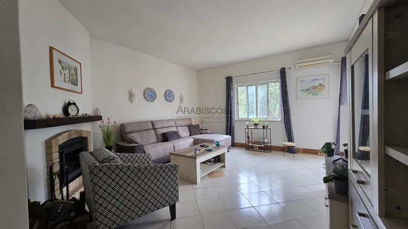 Appartement 2 chambres - meublé et équipé - Copropriété avec jardin - Parking privé - Penina