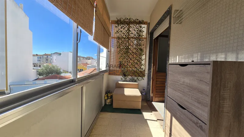 Apartamento T2 - 2 varandas - ar condicionado - Bairro Pontal - Portimão