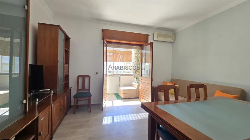 Apartamento T2 - 2 varandas - ar condicionado - Bairro Pontal - Portimão