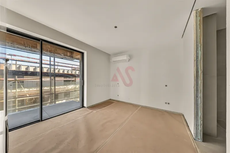 Apartamento de 2 dormitorios en la urbanización Espinho Beach Residendes en Espinho