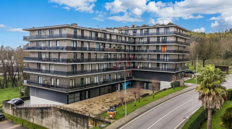 T0-Wohnung aufgeteilt in T1 | Guimarães, vor der Universität Minho