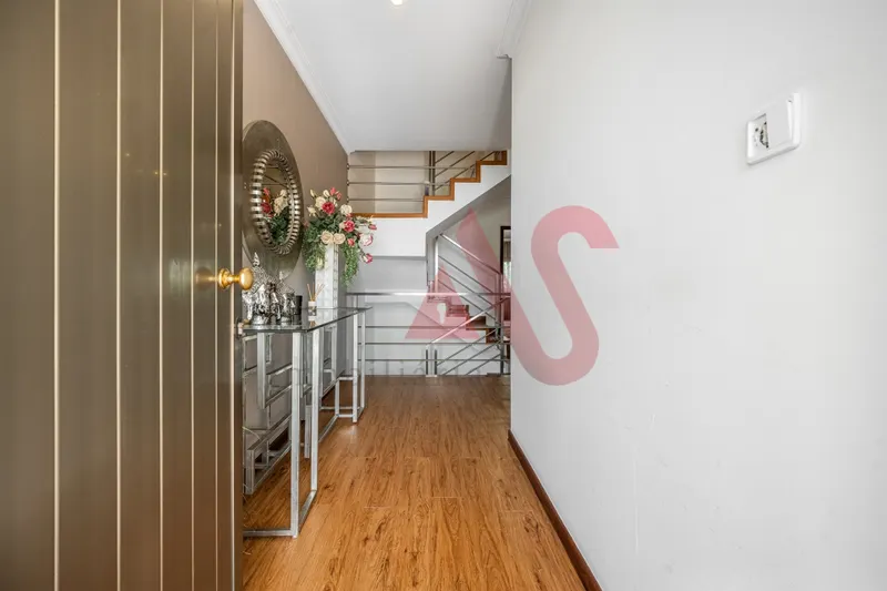 3-Zimmer-Haus mit Garten, Grill und Garage für 3 Autos | Serzedelo, Guimarães