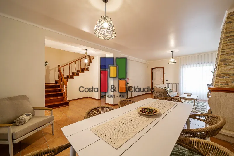 Semi-detached house T4