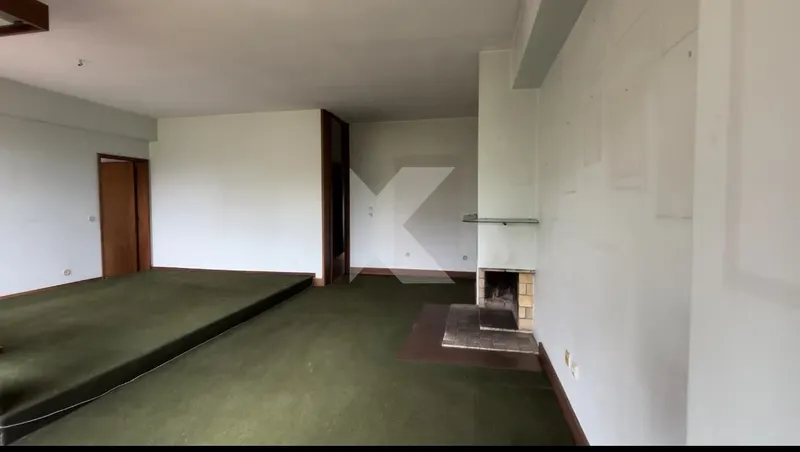 Apartamento T4 con garaje cerca del río Duero
