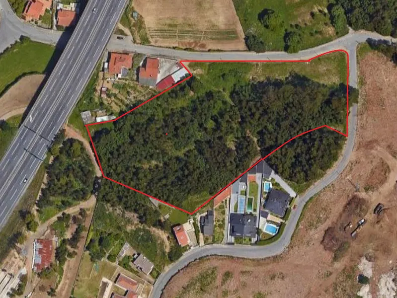 Terreno Rústico 13.400 m² Vikla Nova de Gaia