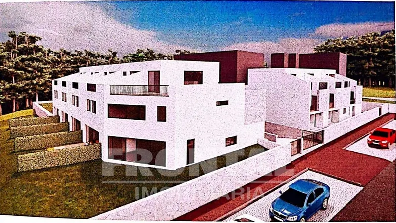 Terreno Urbano com 3.800 m² | El Corte Inglés, Mafamude, Vila Nova De Gaia