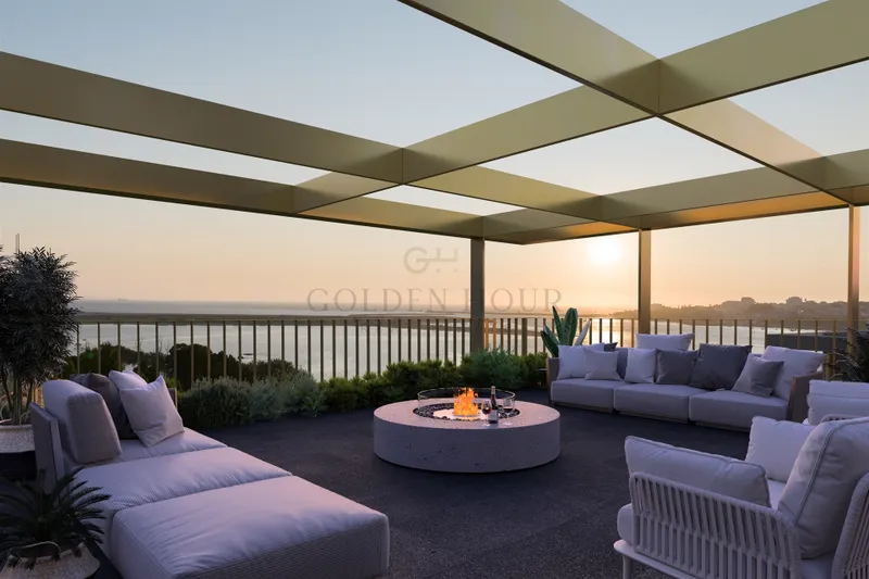 Penthouse T4 de Luxo em Vila Nova de Gaia | Golden Hour Real Estate