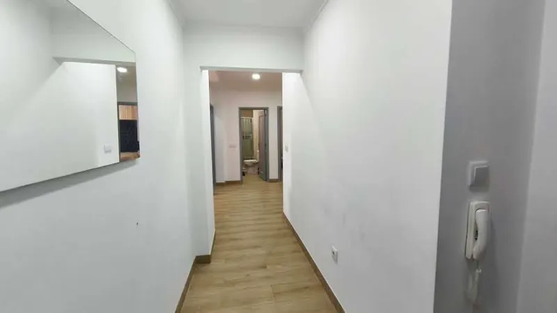 Apartamento T3 88m2 Remodelado, mobilado e equipado, 2 bons terraços - Centro de Setúbal