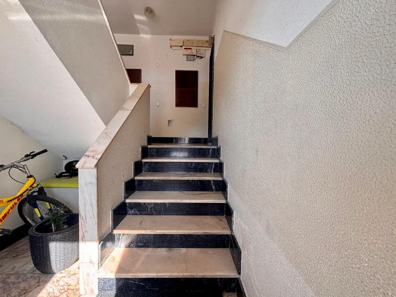 Apartamento T2, Lisboa, Mafra, Ericeira / Venda / 330000 / Ref. HI224BYE-23...