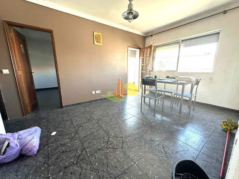 Appartement T2 à rénover !