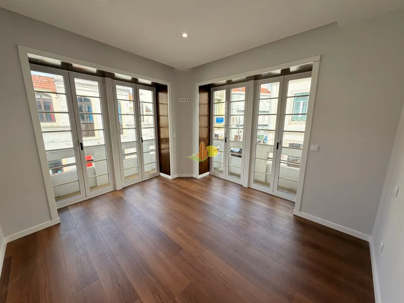 T3 Renovado no Bairro Novo