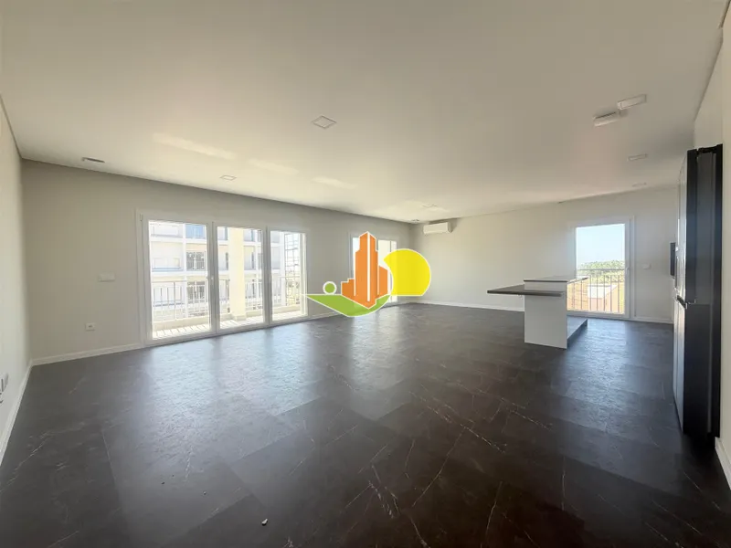 Piso de 3 dormitorios + 3 baños con garaje doble