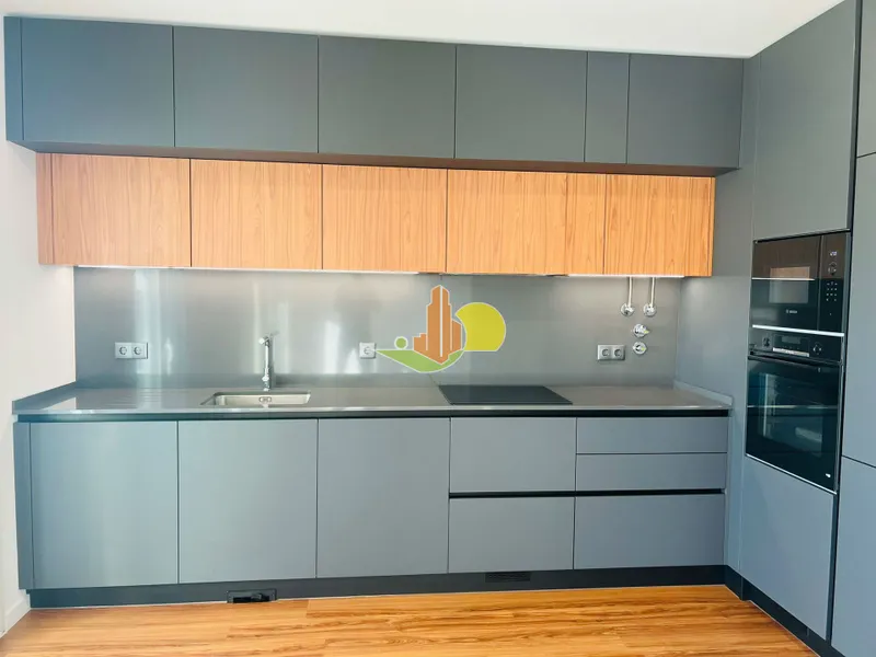 3 Bedrooms with Garage - NEW