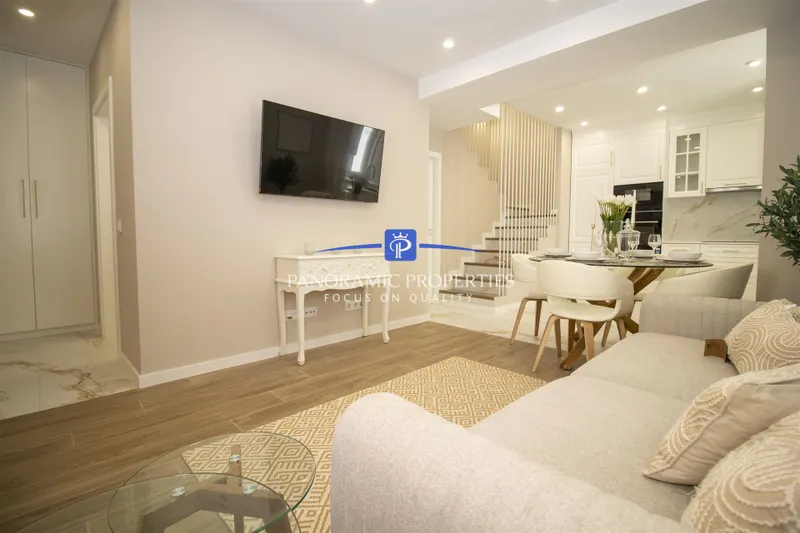 Beautifully appointed 3-bedroom recently fully renovated and refurbished